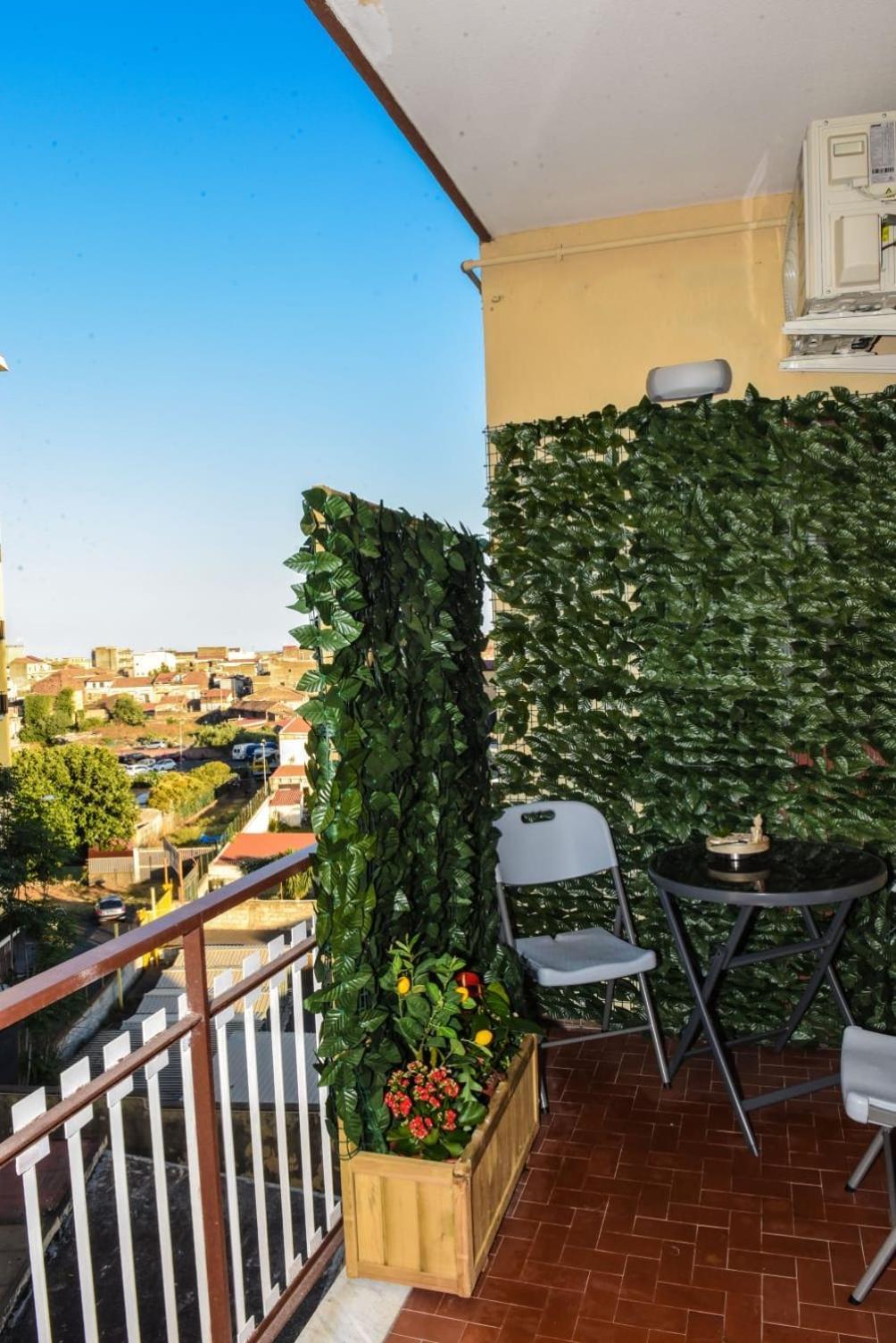La Via Di Mezzo Apartment CTA Exterior photo